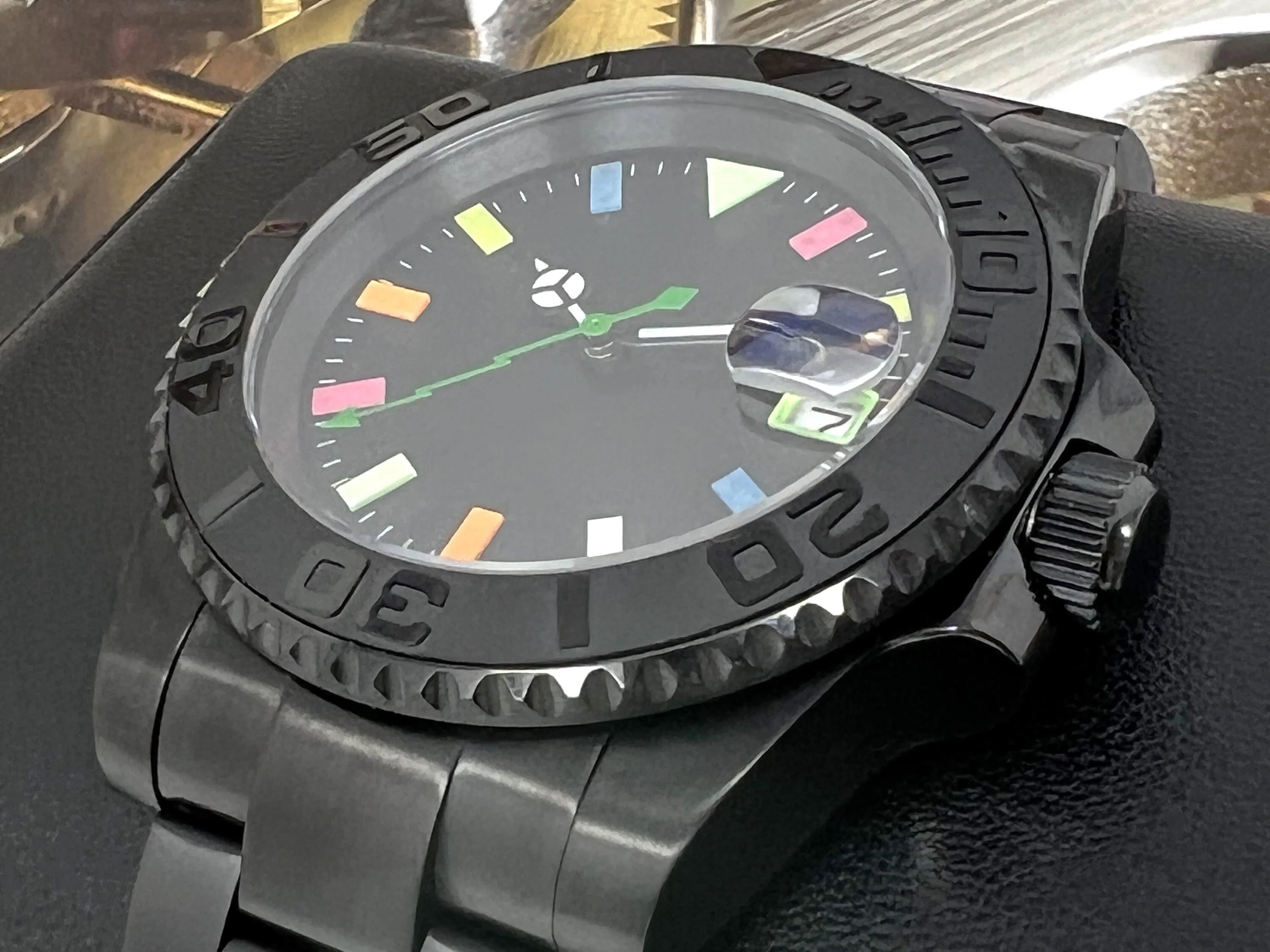 Stealth Rainbow Neon Clean - Image 4