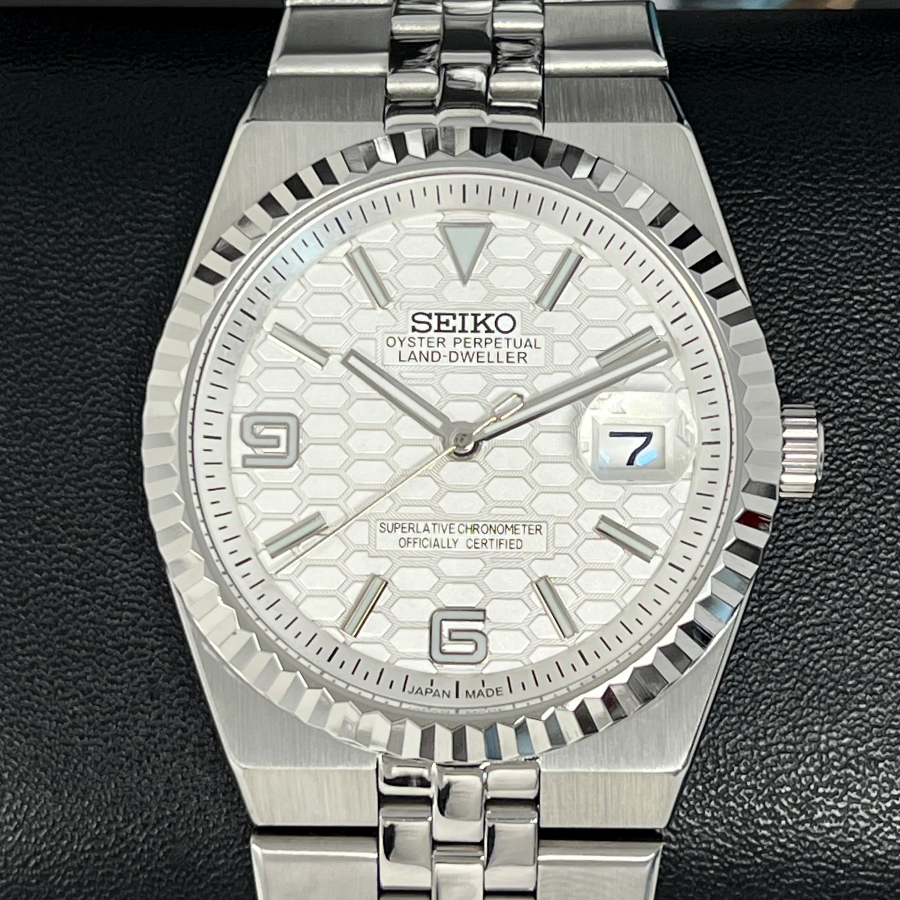 Land Mod | White Dial - Image 2