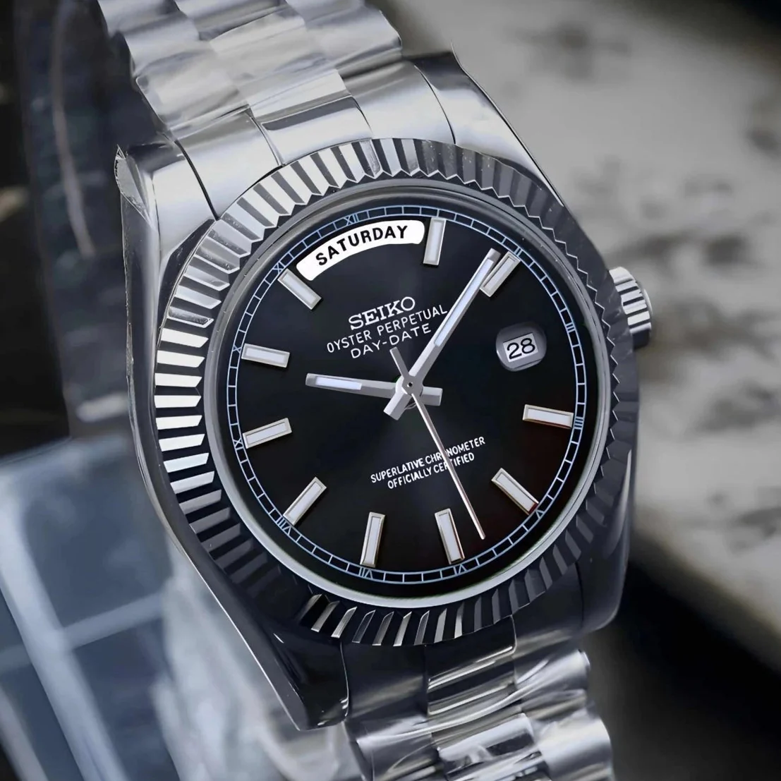 Day Date | Luxury Black - Image 3