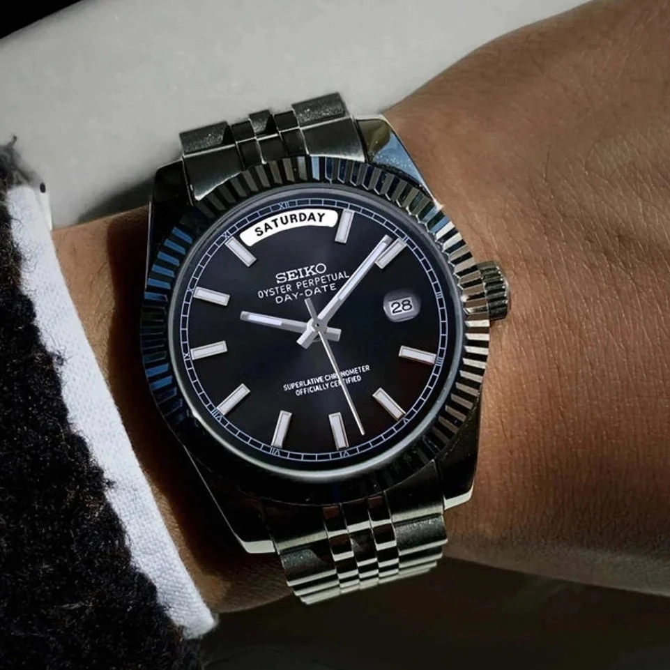 Day Date | Luxury Black - Image 4