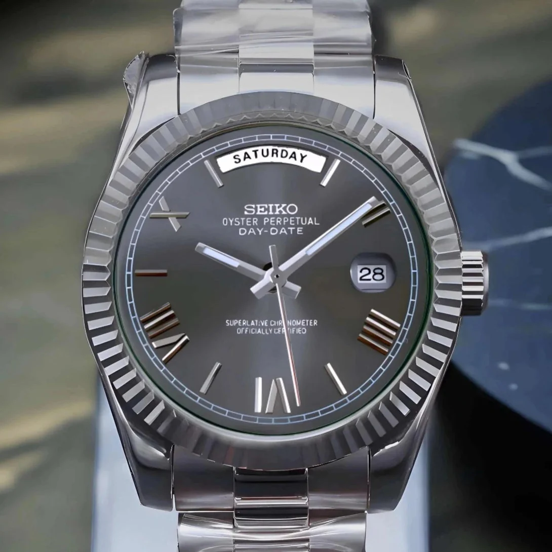 Day Date | Grey Roman - Image 2