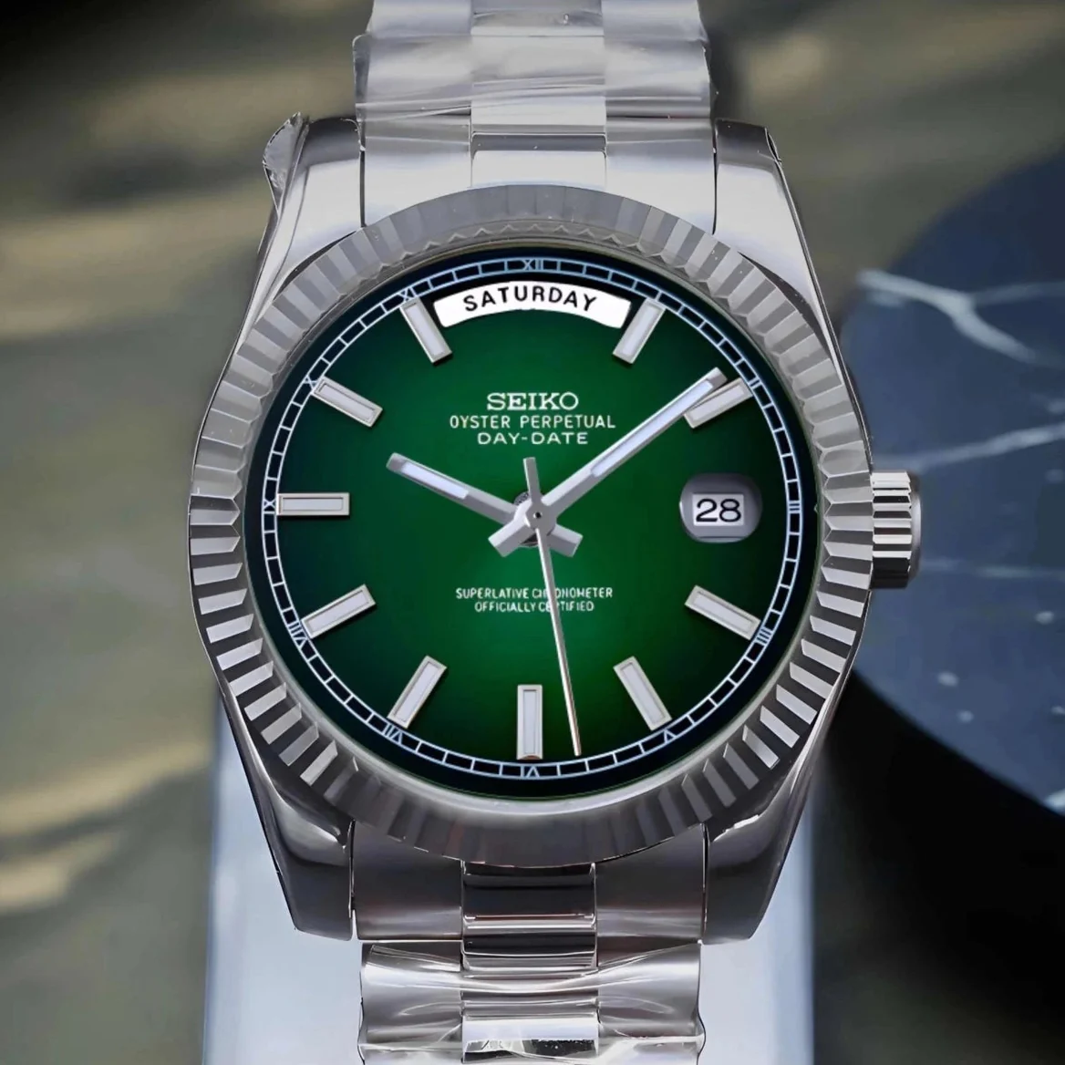Day Date | Rich Green - Image 2