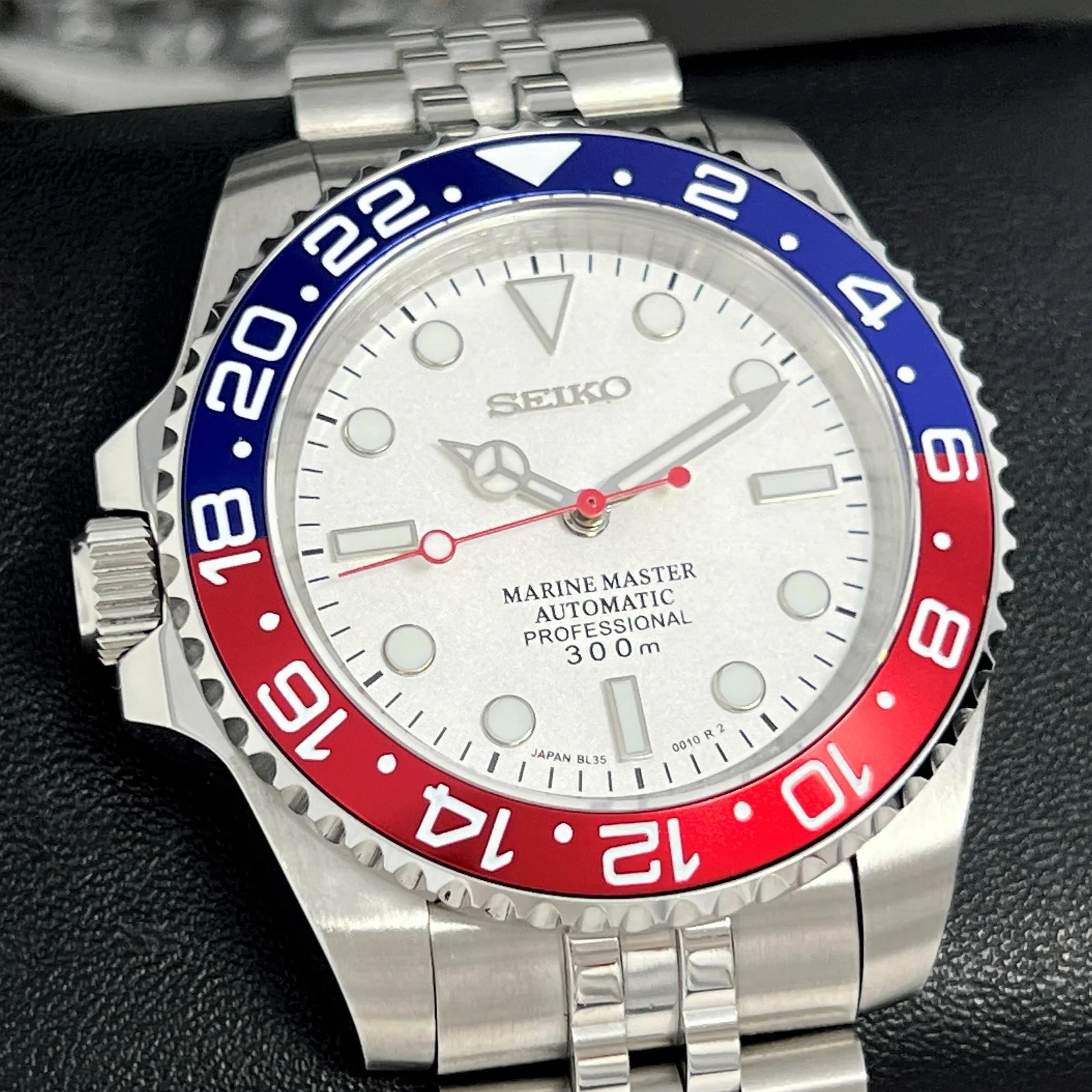 Polar White GMT Lefty - Image 3