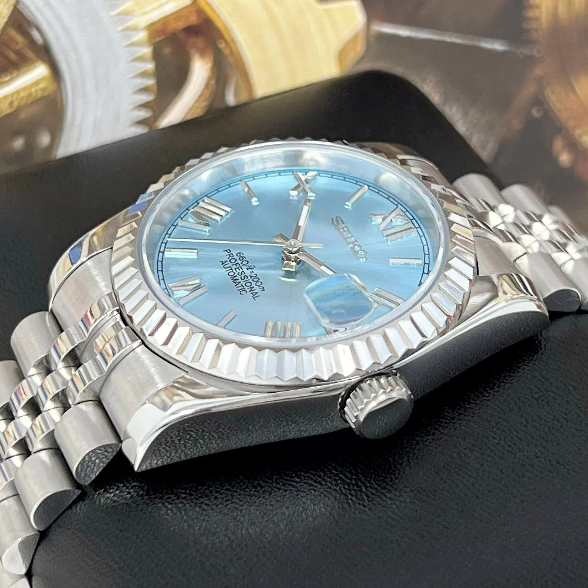 Ice Blue DJ - Image 4