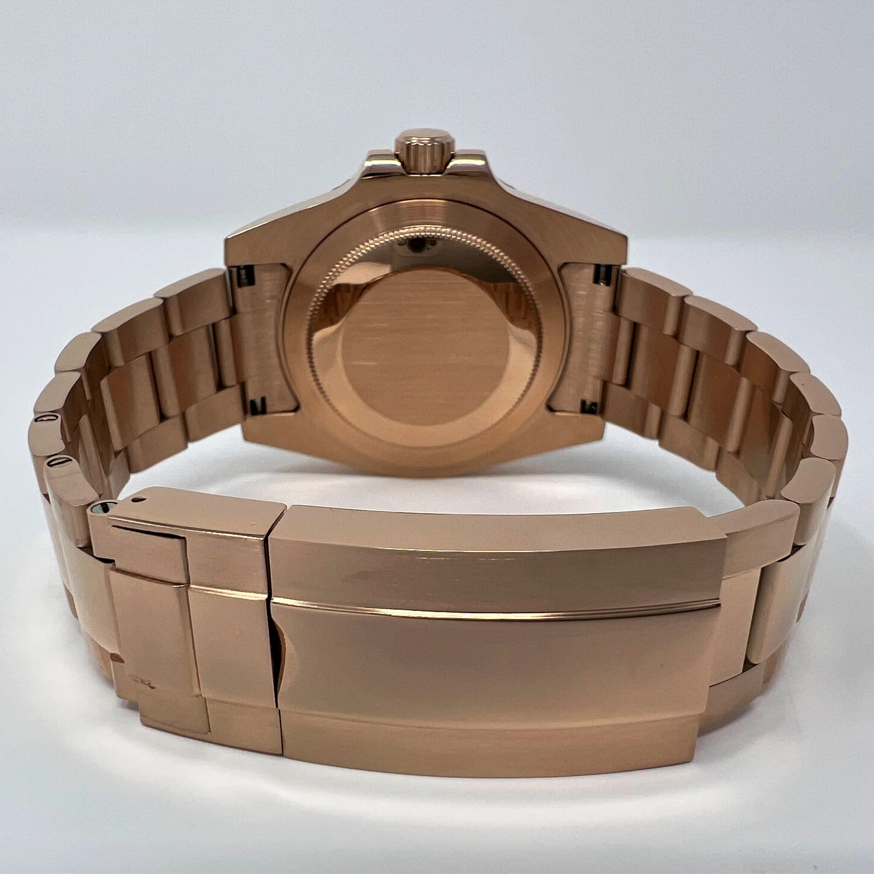 Rootbeer GMT Clean - Image 6