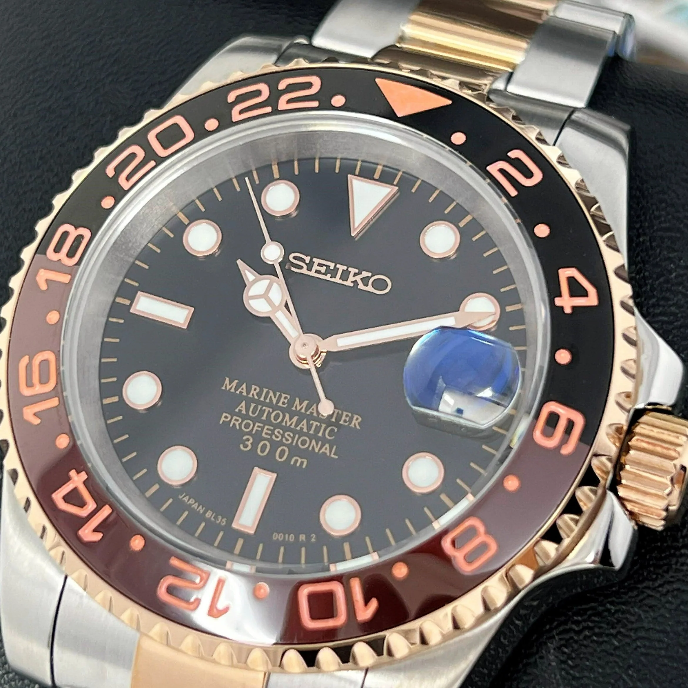 Rootbeer GMT Two Tone - Image 3