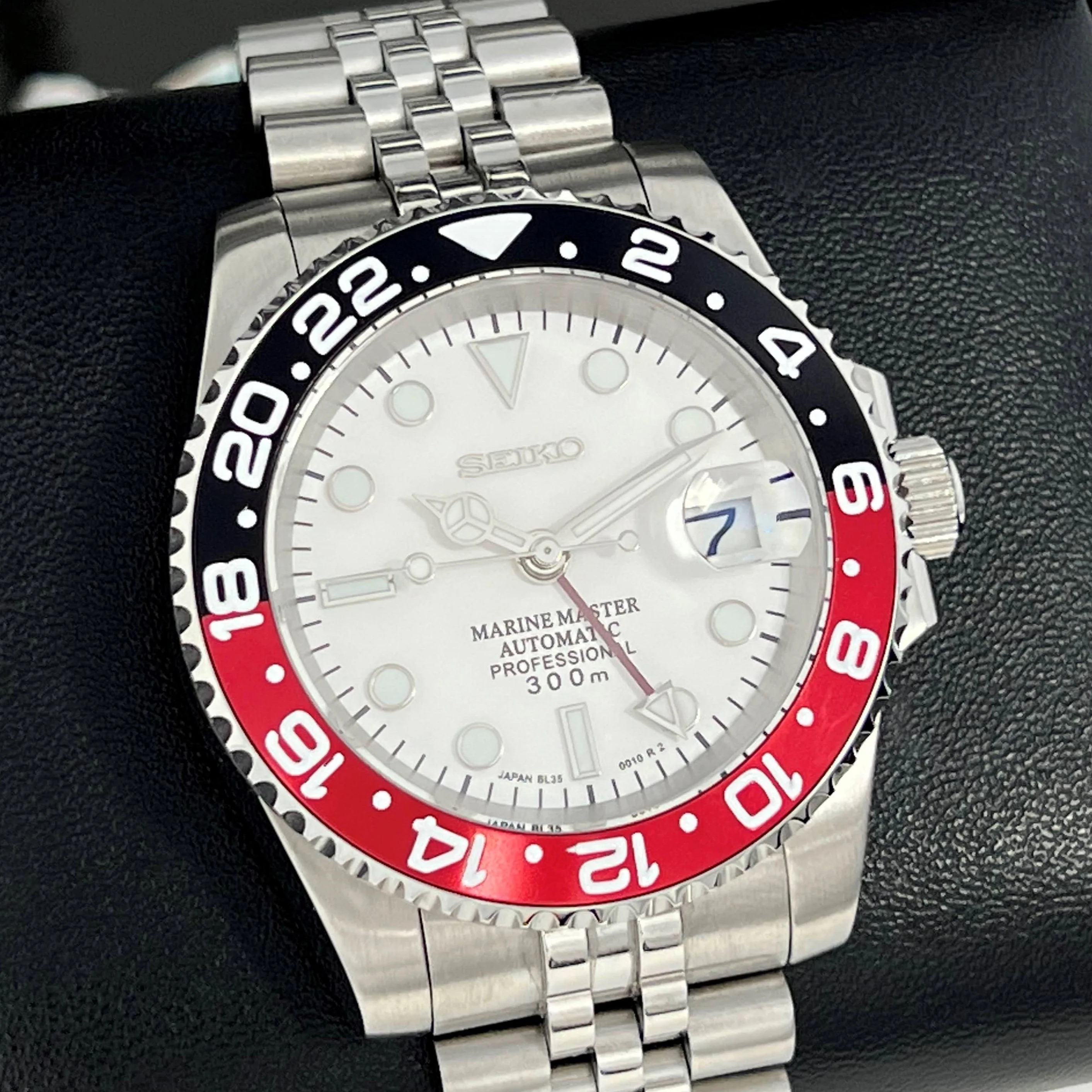 White Coke Full GMT - Image 4