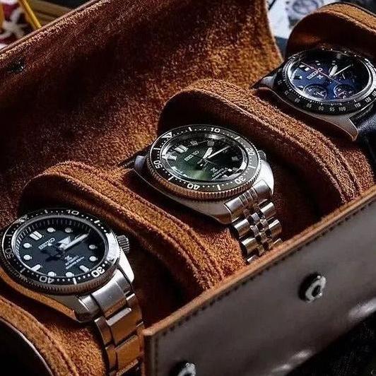 Luxury Leather Watch Roll - Image 4