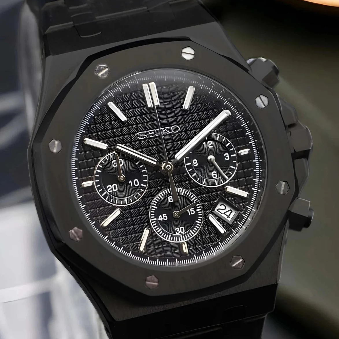 Seikoak Triple Black Chronograph - Image 3