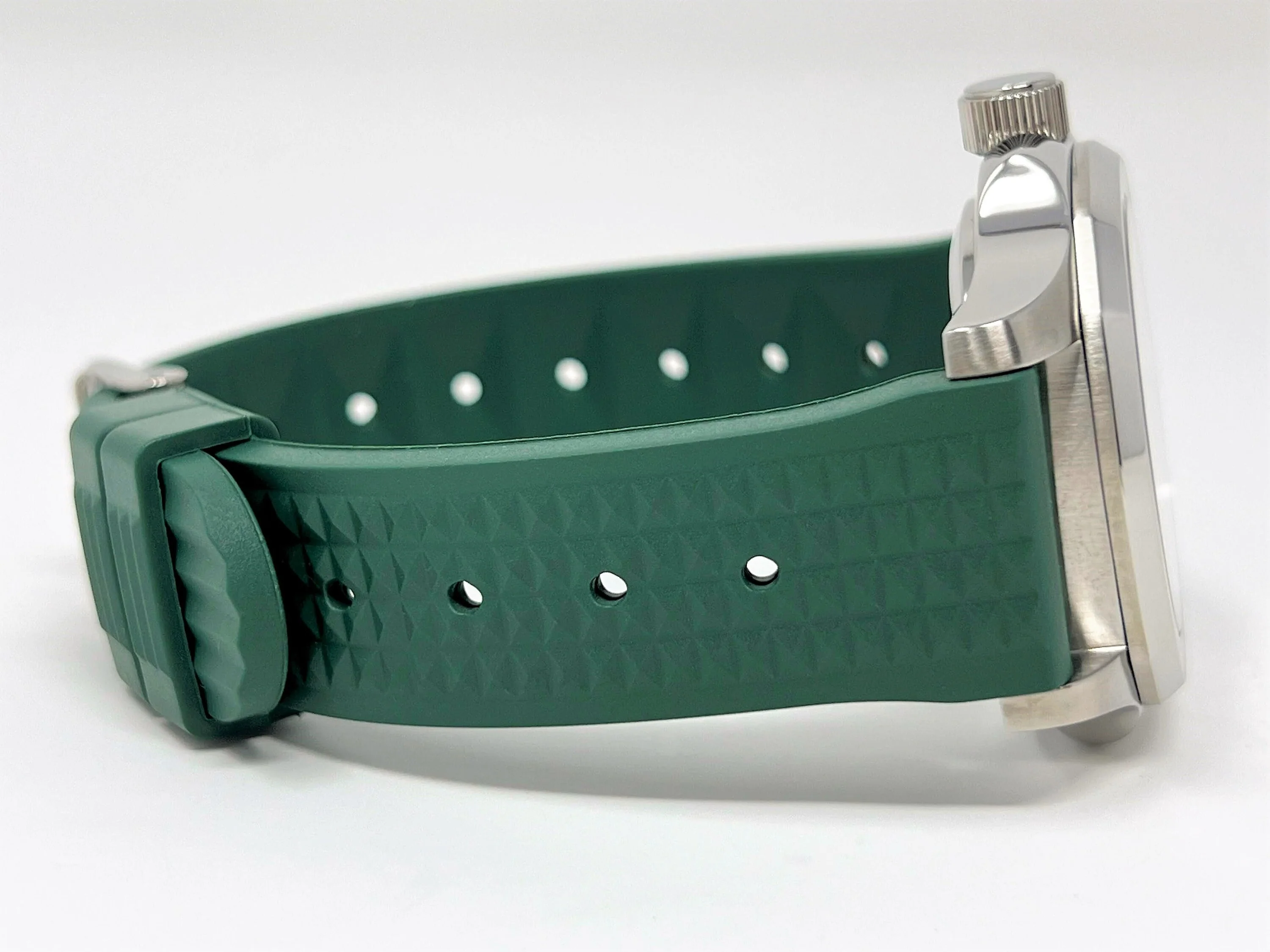 Seikonaut Green on Rubber - Image 7