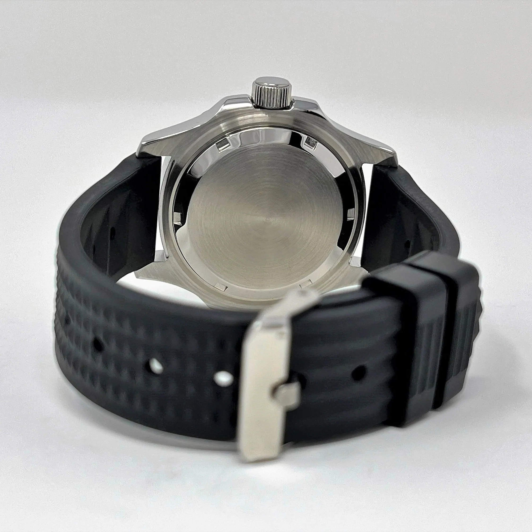 Seikonaut Black on Rubber - Image 5