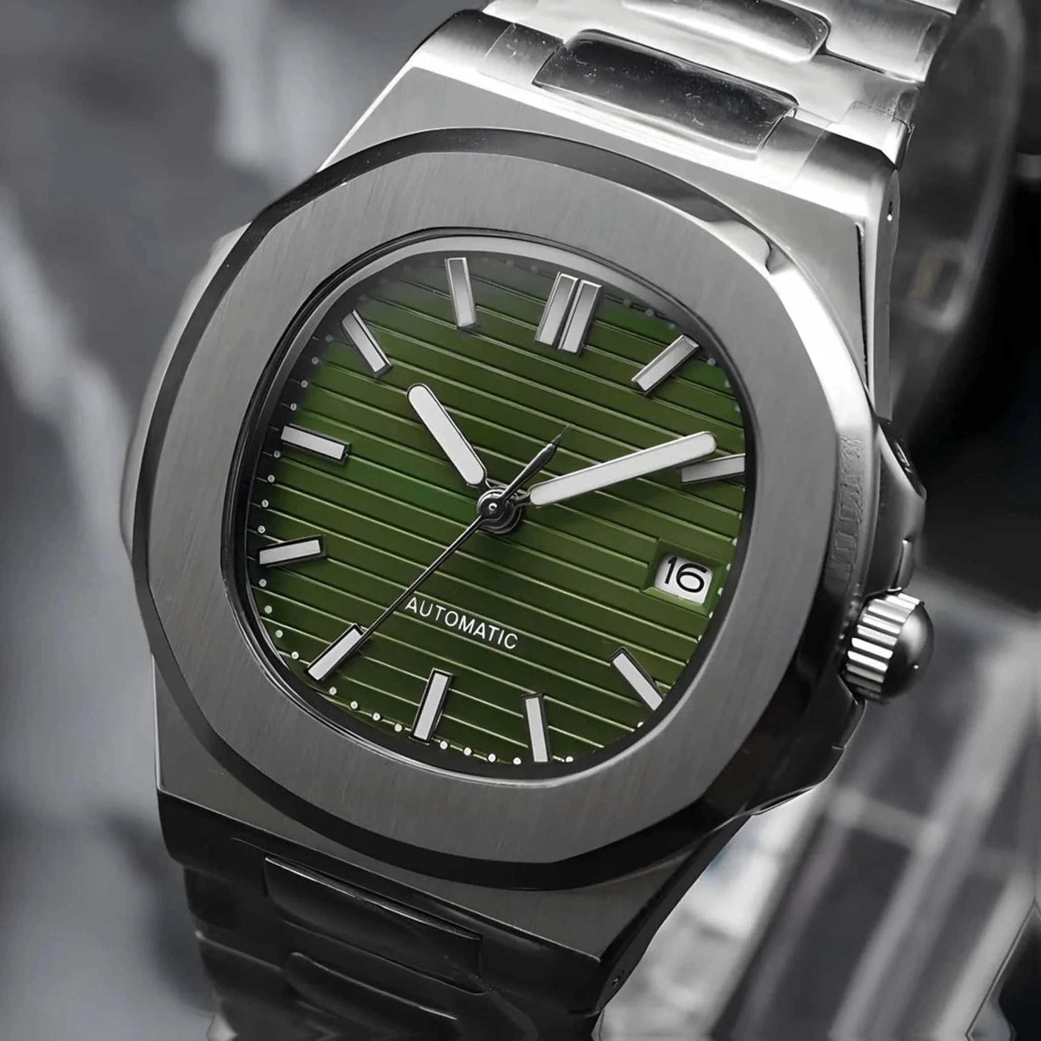 Seikonaut Olive Green
