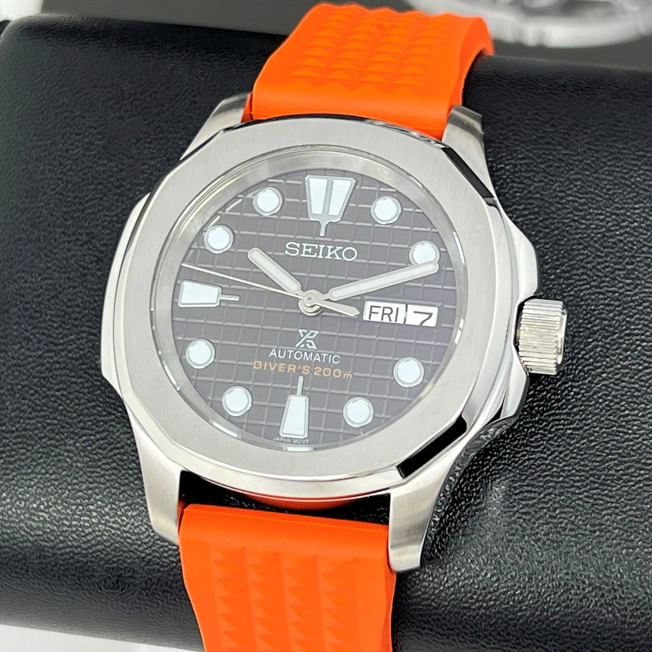 Seikonaut Orange - Image 3