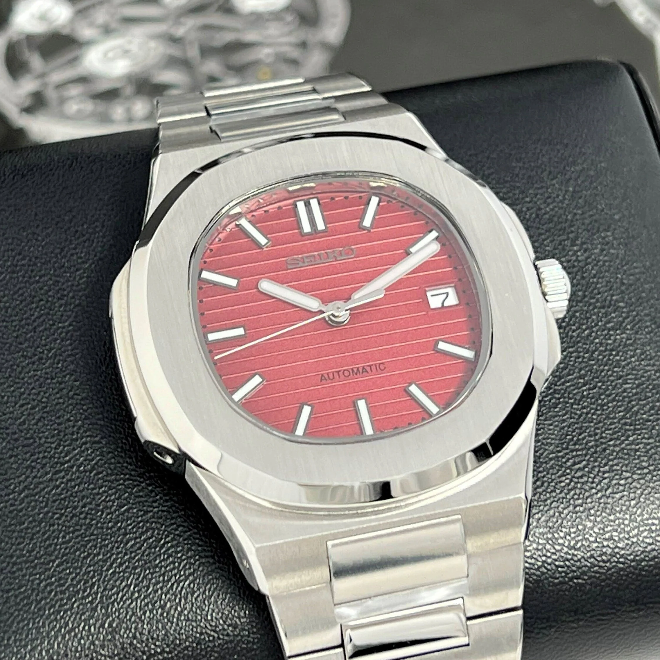 Seikonaut Red Edition - Image 3