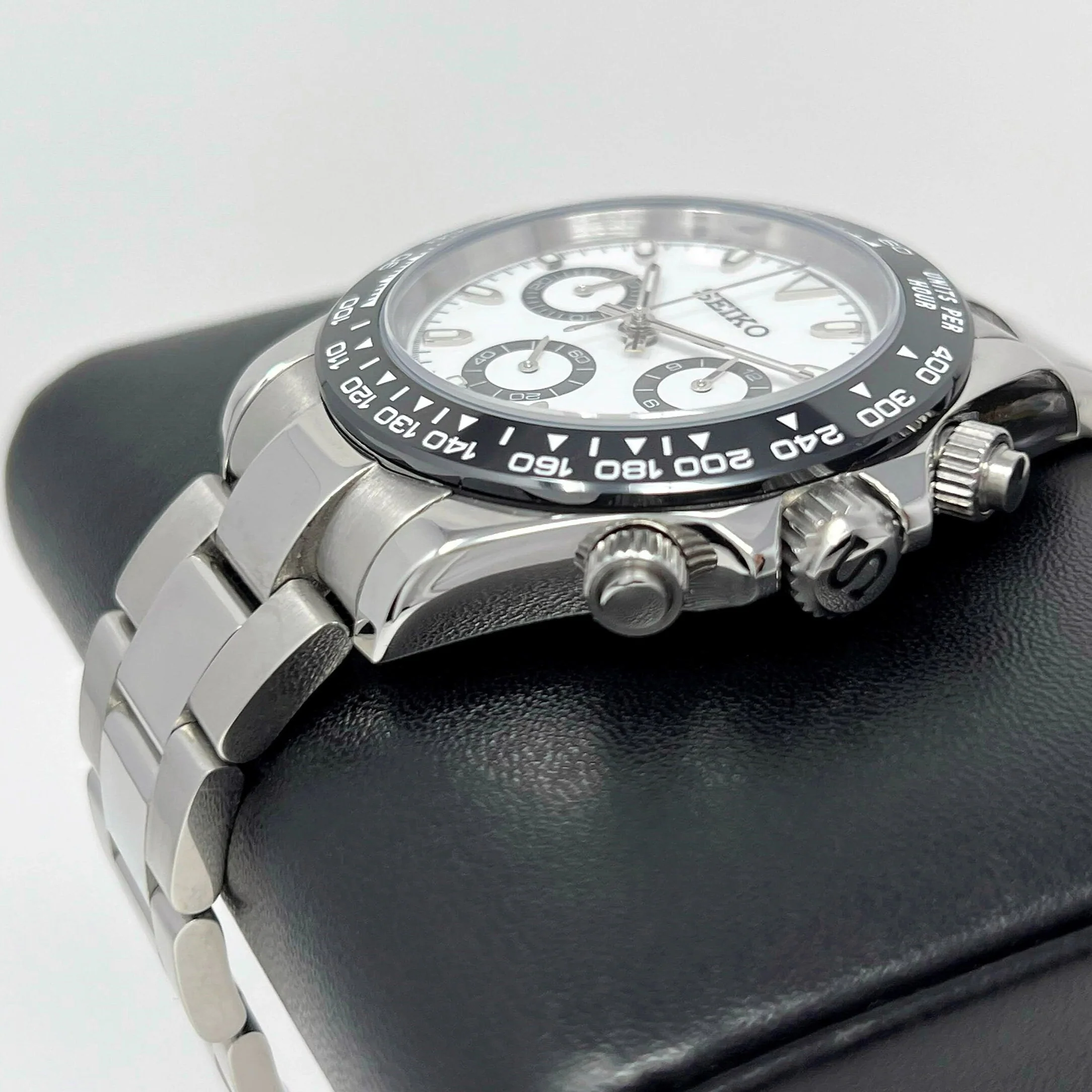 Seiktona Panda Minimalist Chronograph - Image 3